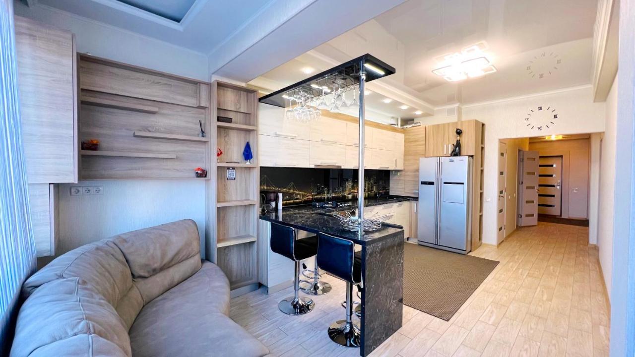 Apartament De Lux Cu 2 Camere Si Living Kišiněv Exteriér fotografie